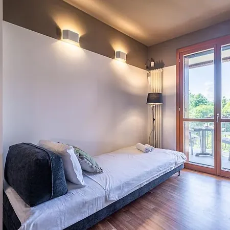 Fa44 - Lux Apt With Big Balcony & Modern Design -