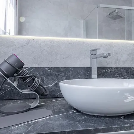 Fa44 - Lux Apt With Big Balcony & Modern Design - Apartment Mailand